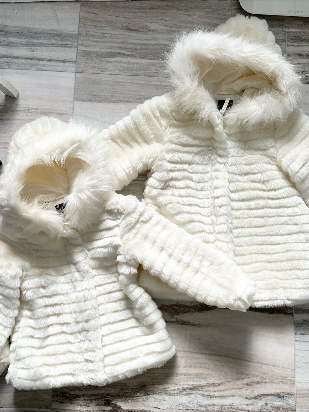 Rothschild Girls Faux Fur Hooded Puffer Jacket